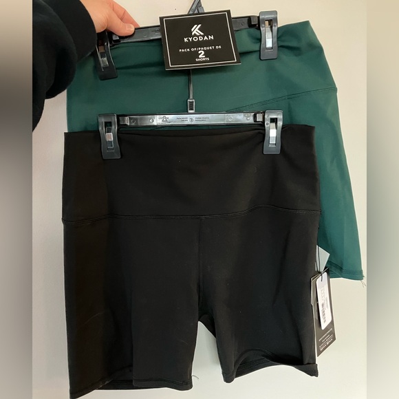 Pants - Women’s 2 pack of shorts , brand with with tags